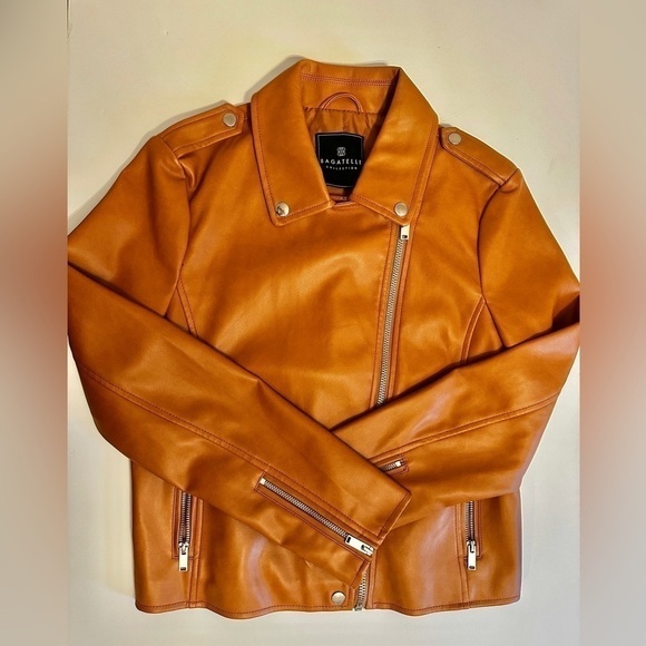 bagatelle Jackets & Blazers - Bagatelle Collection Faux Leather Motorcycle Jacket in Camel. Size Medium.